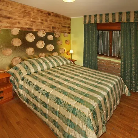 阿希耶塔酒店 Oulx